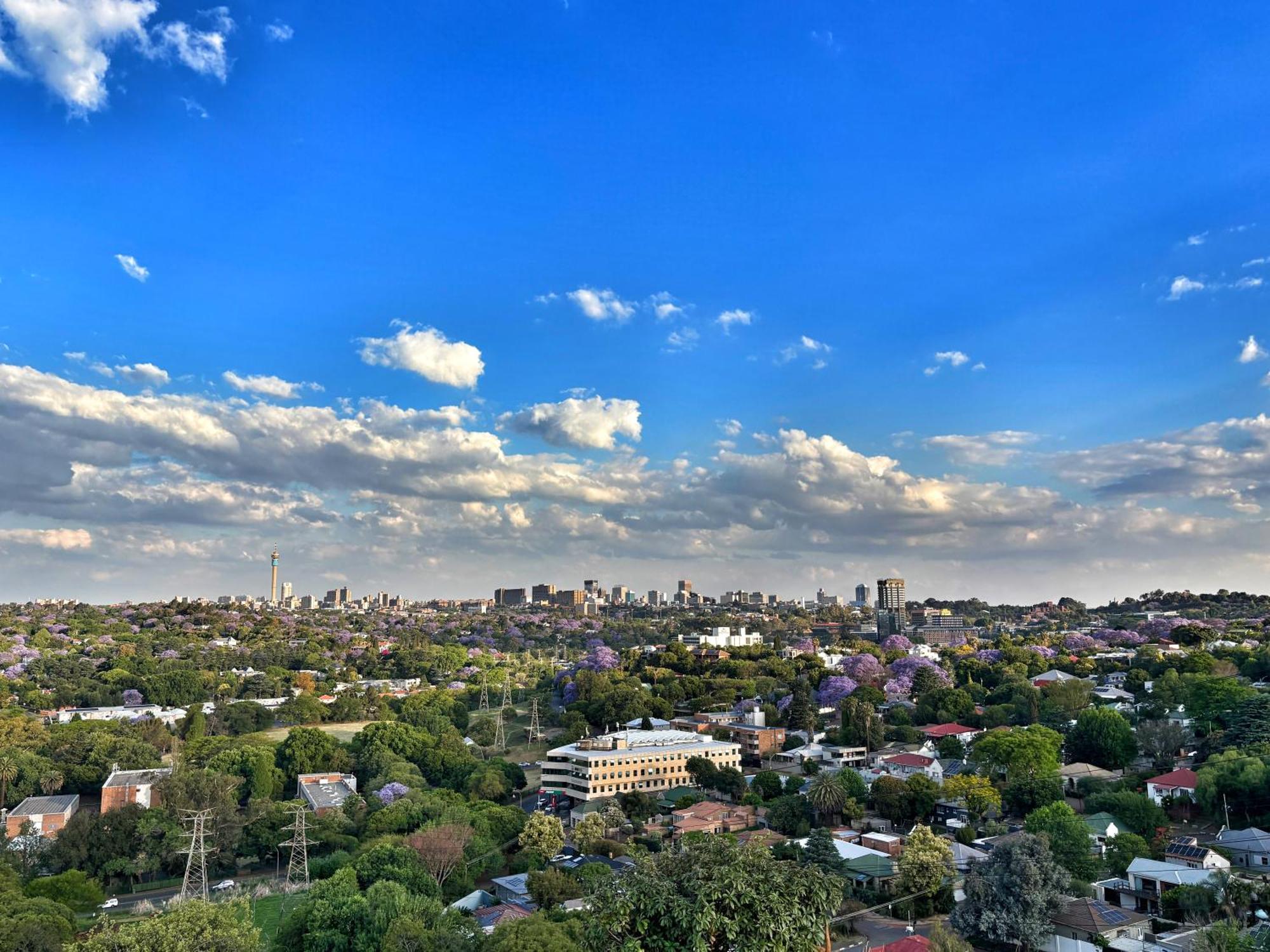 La Casa Blanca Hotel Johannesburg Buitenkant foto